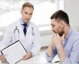 trieu-chung-hep-bao-quy-dau-o-nguoi-lon